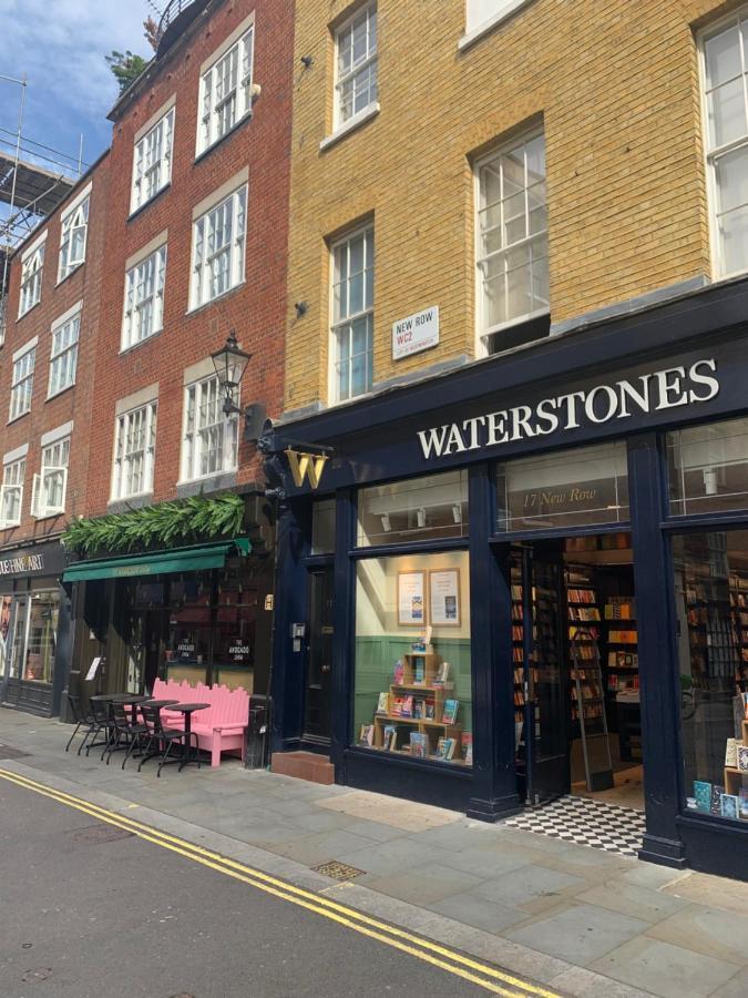 St Martins Bed & Breakfast London Exterior photo